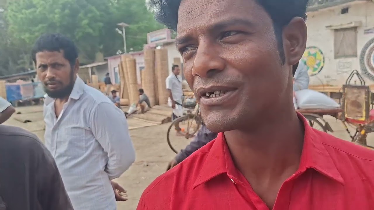 আবারও চরম মাথা গরম ধানের বাজার। ১৪/০৩/২০২৬ পাবনার বনগ্রাম হাট। 