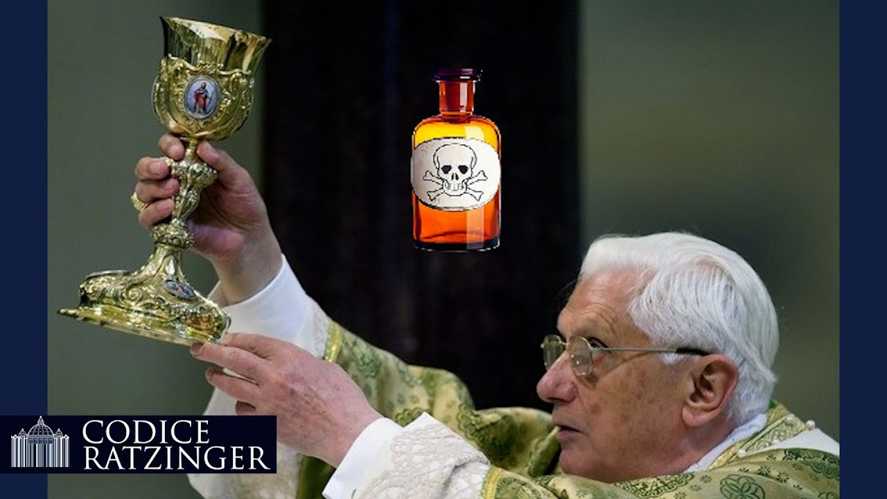 L'ultima scoperta: Benedetto XVI rischiava avvelenamento con il VINO DELLA MESSA