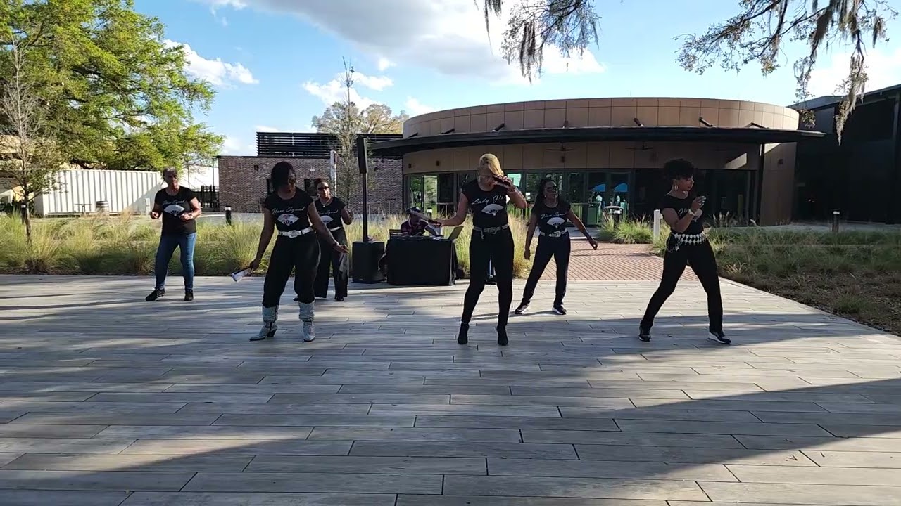 5 Mo Minutes Line Dance 