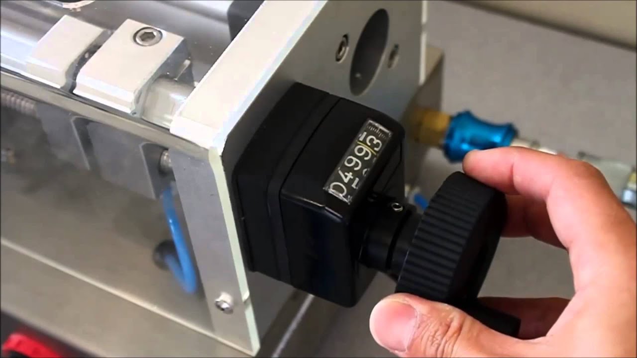 Liquid / Paste Filler Machine