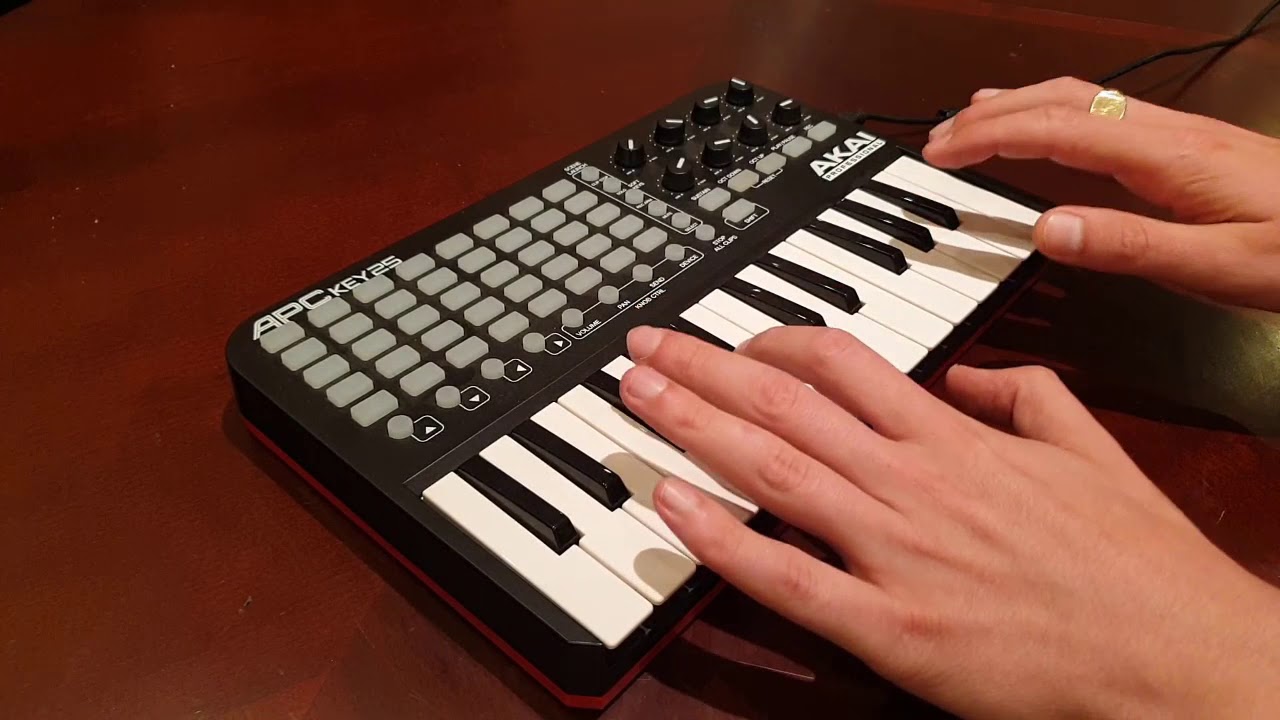 The Prodigy - Your Love, piano tutorial (part 2)