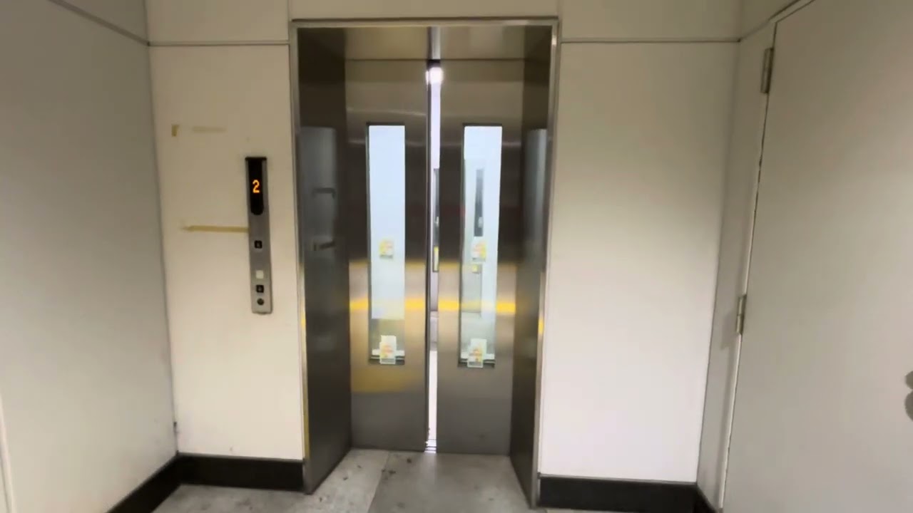 ＪＲ南武線　西府駅　エレベーター
