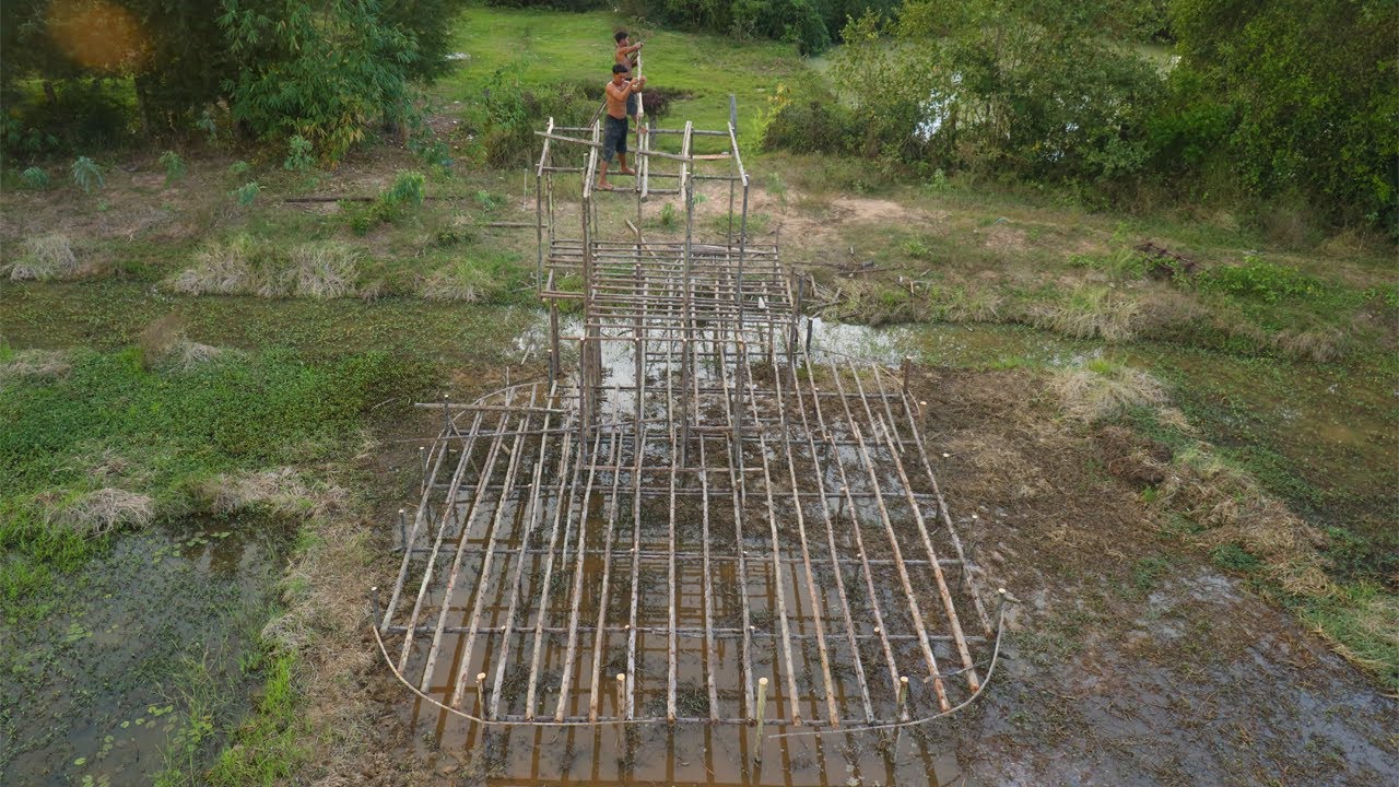 Building The Most Creative 2-Story Resort Bamboo House By Ancient Hand Tools [Part 1]