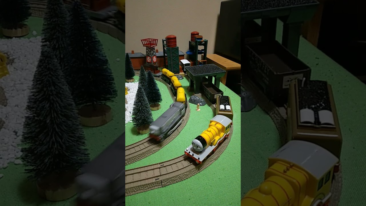 Thomas & friend trackmaster Dennis 