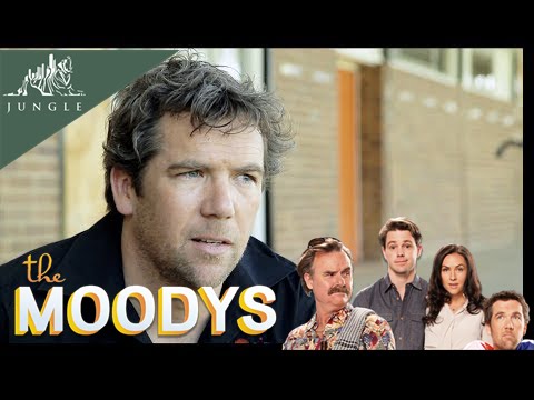 The Moodys Behind The Scenes - Casting Sean