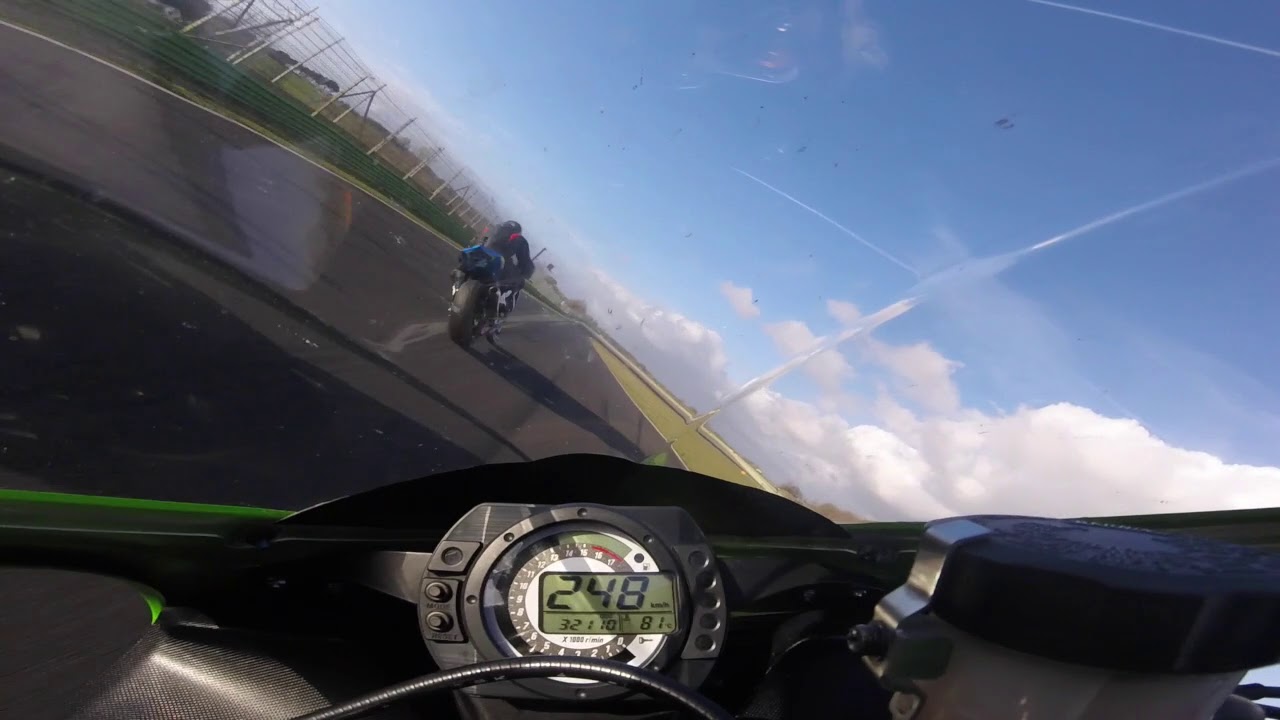 Vallelunga on board Ninja 636 best lap 1'52.170