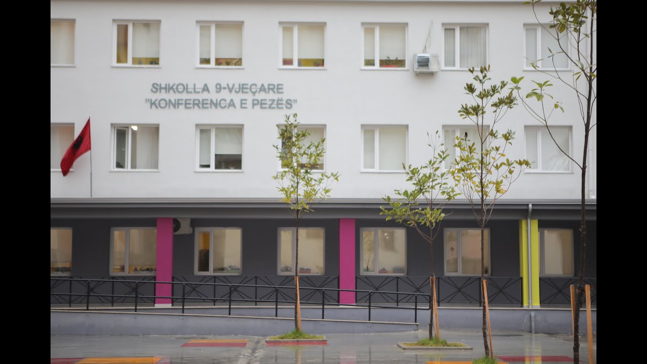 Shkolla “Konferenca e Pezës”🏫