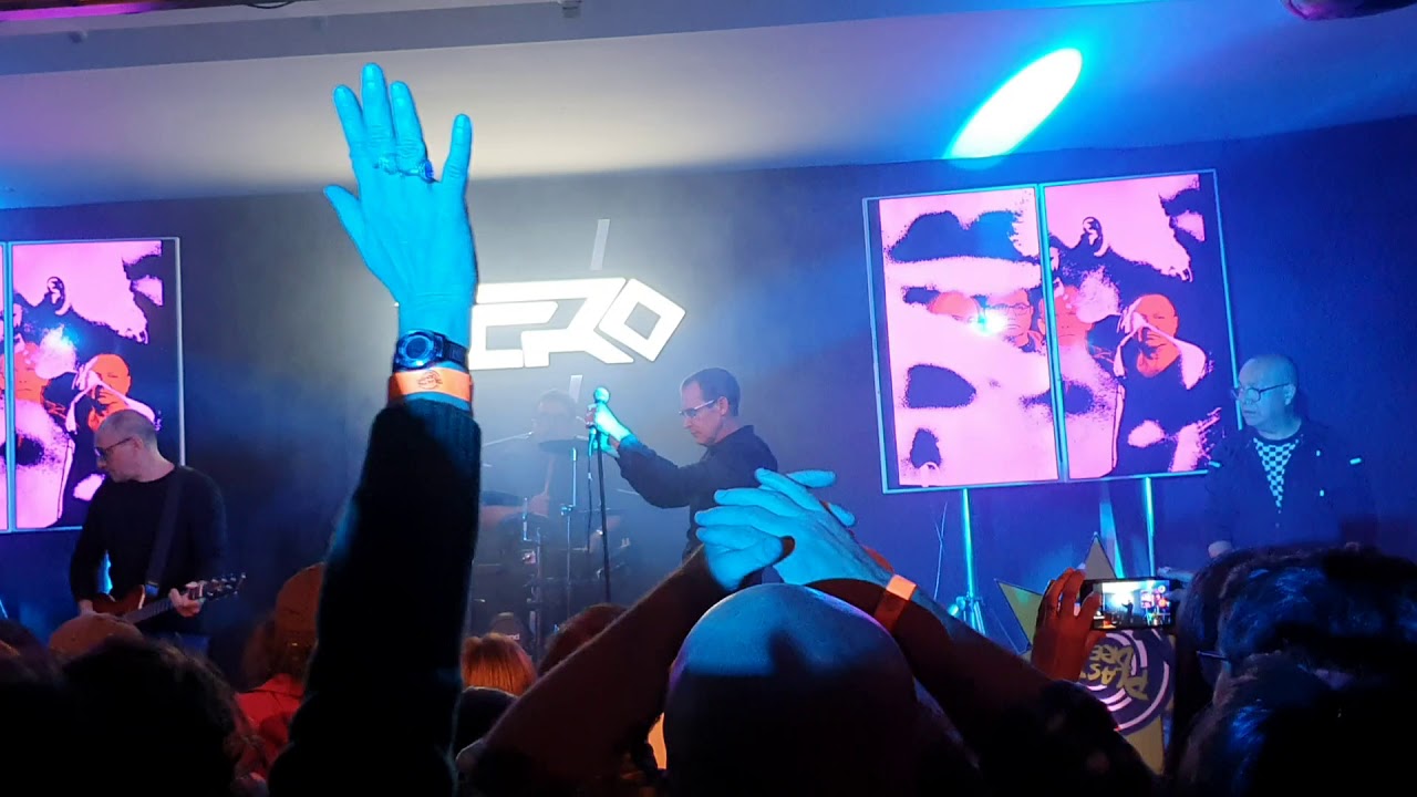 Zero - No Cambies (live@PlasticDreams)