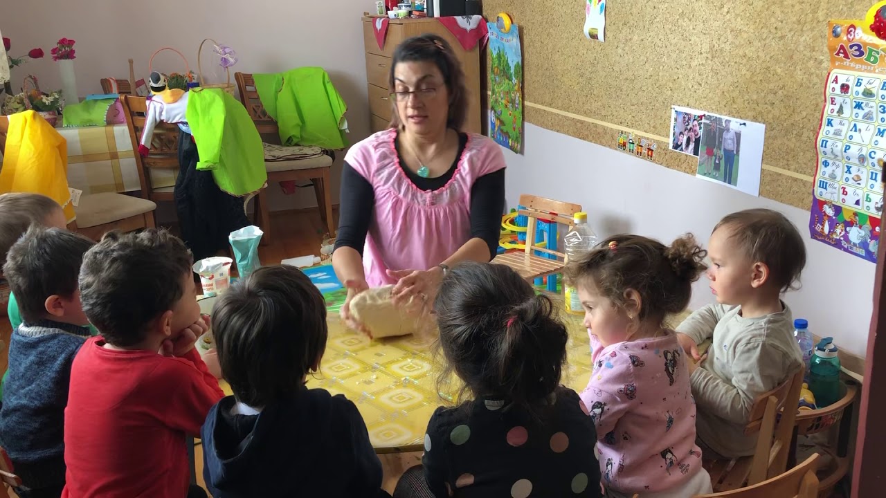 Как да си направим тесто за пица с песнички и стихчета