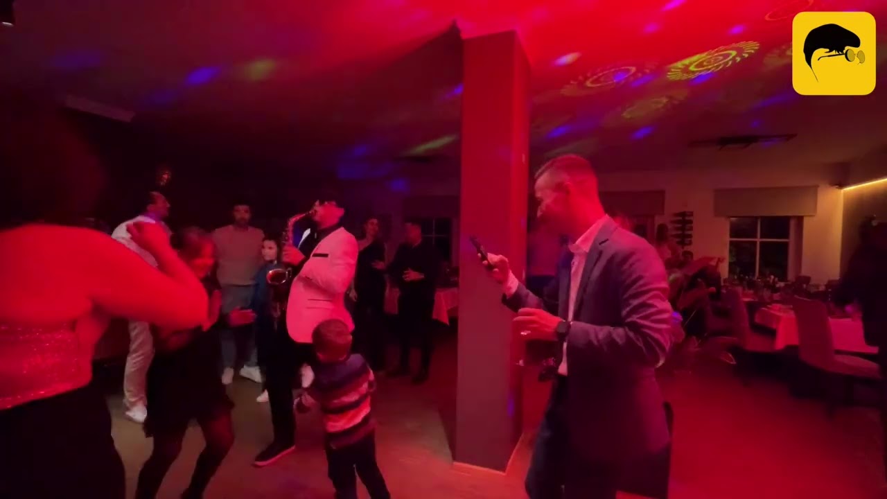 🎉🎷 Venus on a saxophone at a birthday party! | Peter Grigorian live at Gasthof Winkelacker