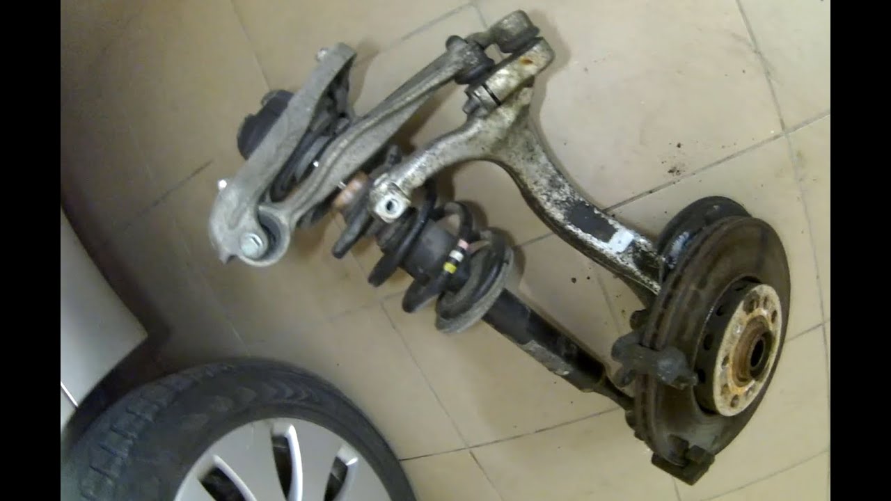 Hogyan NE cserélj lengőkarokat: Audi A4 (B7) 2005-2008.