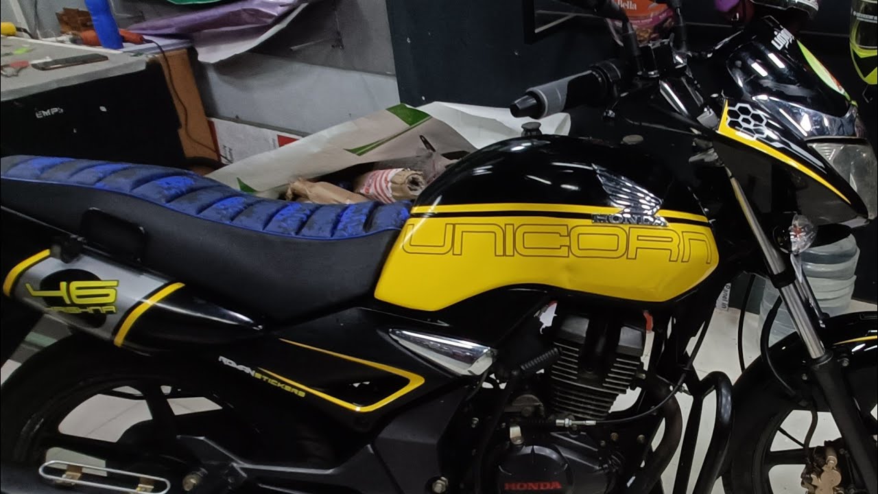Honda unicorn new sticker design  @motocustomiser8958
