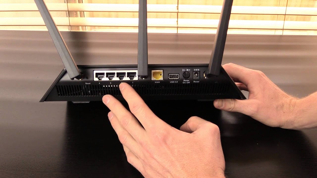 Netgear R7000 Nighthawk Router Overview by AVANT