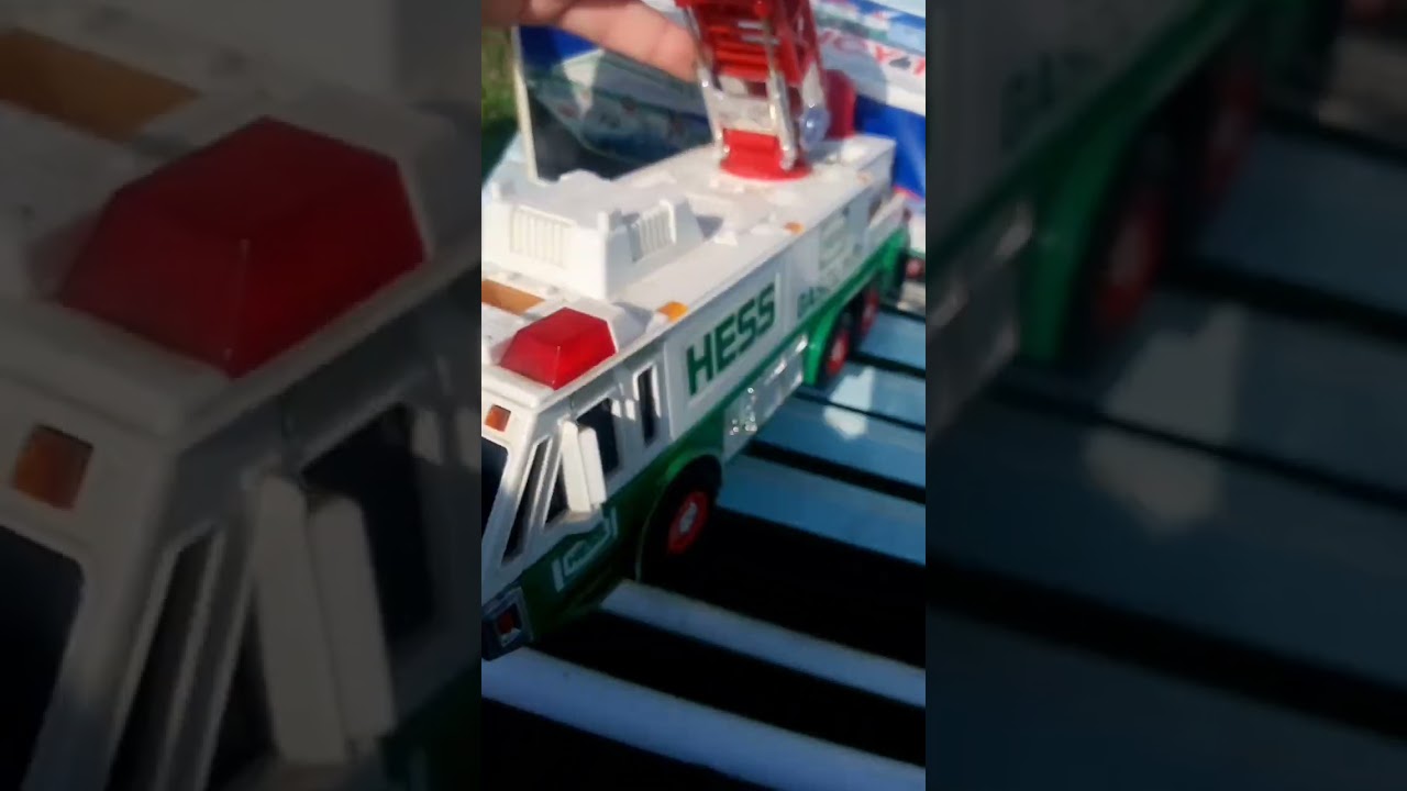 Hess emergency truck 1996#hesstrucks #woodbridgenj #1996 #1990stoys #hess #christmasmorning #hessgas