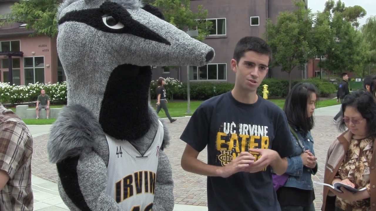 UC Irvine Student Housing Move-In Day