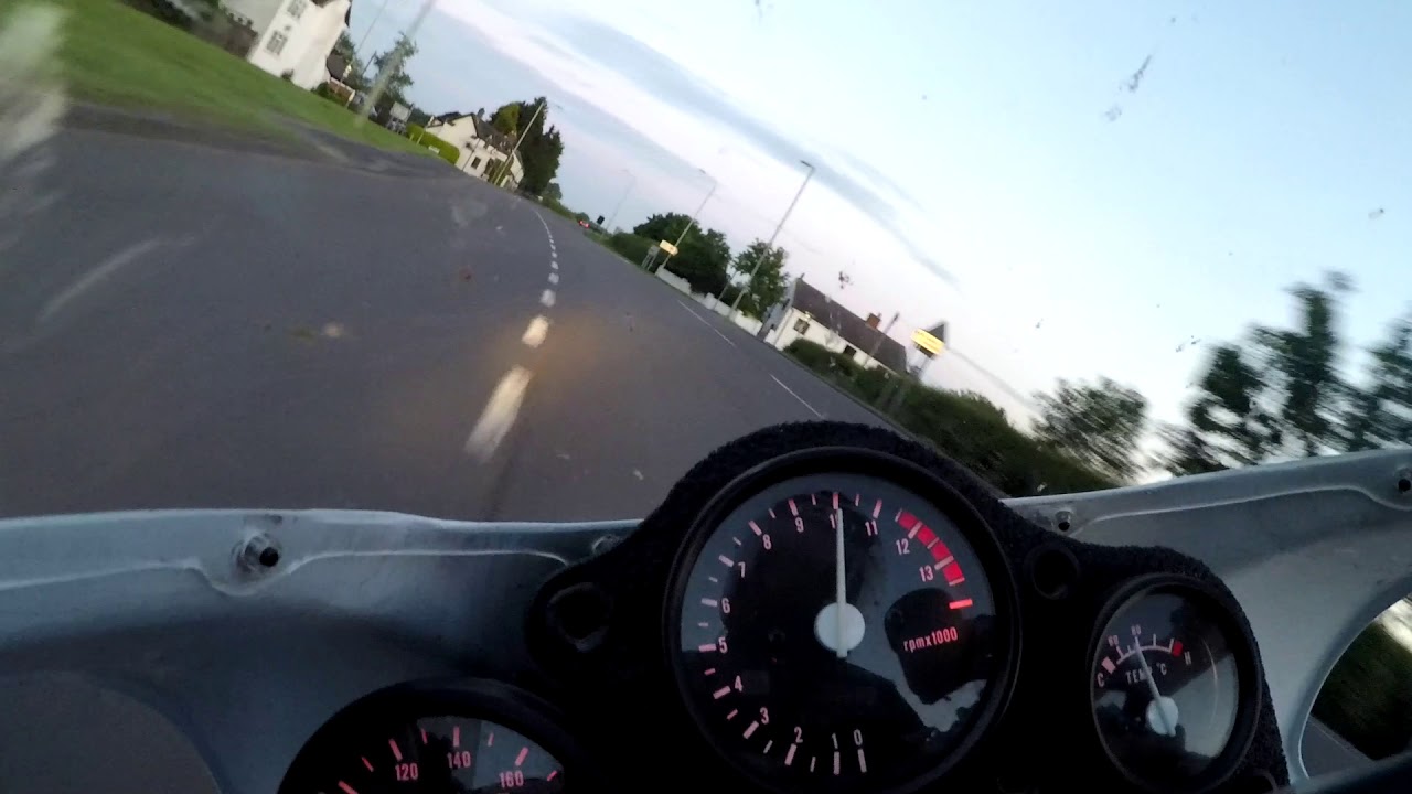 Gentle ride on the Honda NSR250 MC18