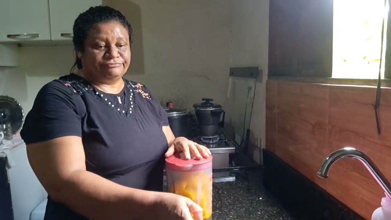 Um dia produtivo fiz bolo  na cuscuzeira!delícia 😋
