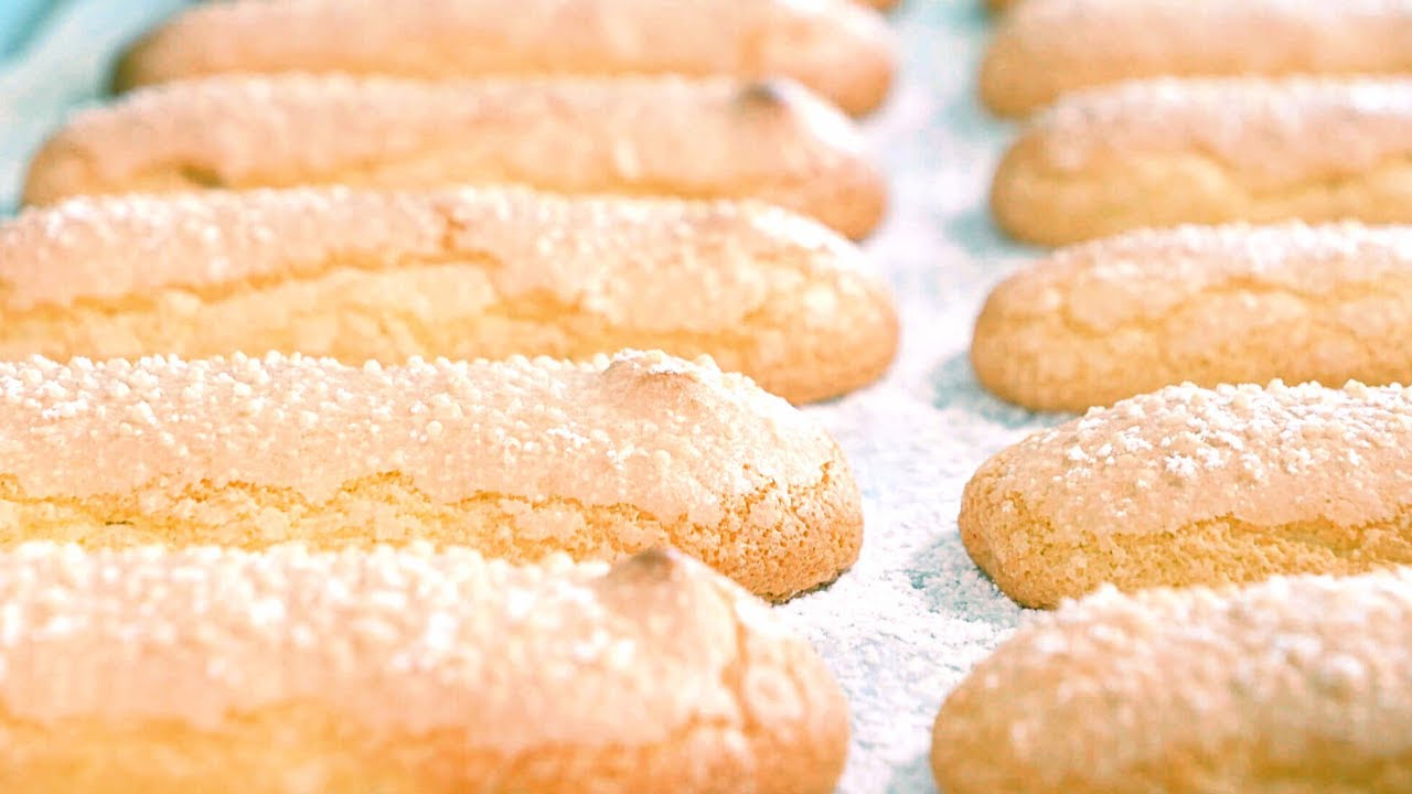 BISCUIT À LA CUILLÈRE MAISON - RECETTE FACILE