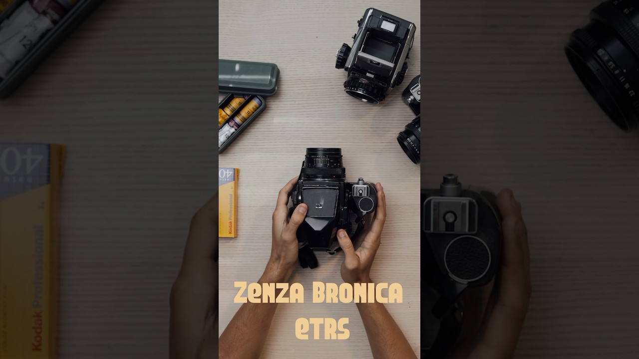 Adding this ETRS Zenza Bronica to my Bronica Collection. It's paired with Zenzanon Ell 75mm F/2.8.