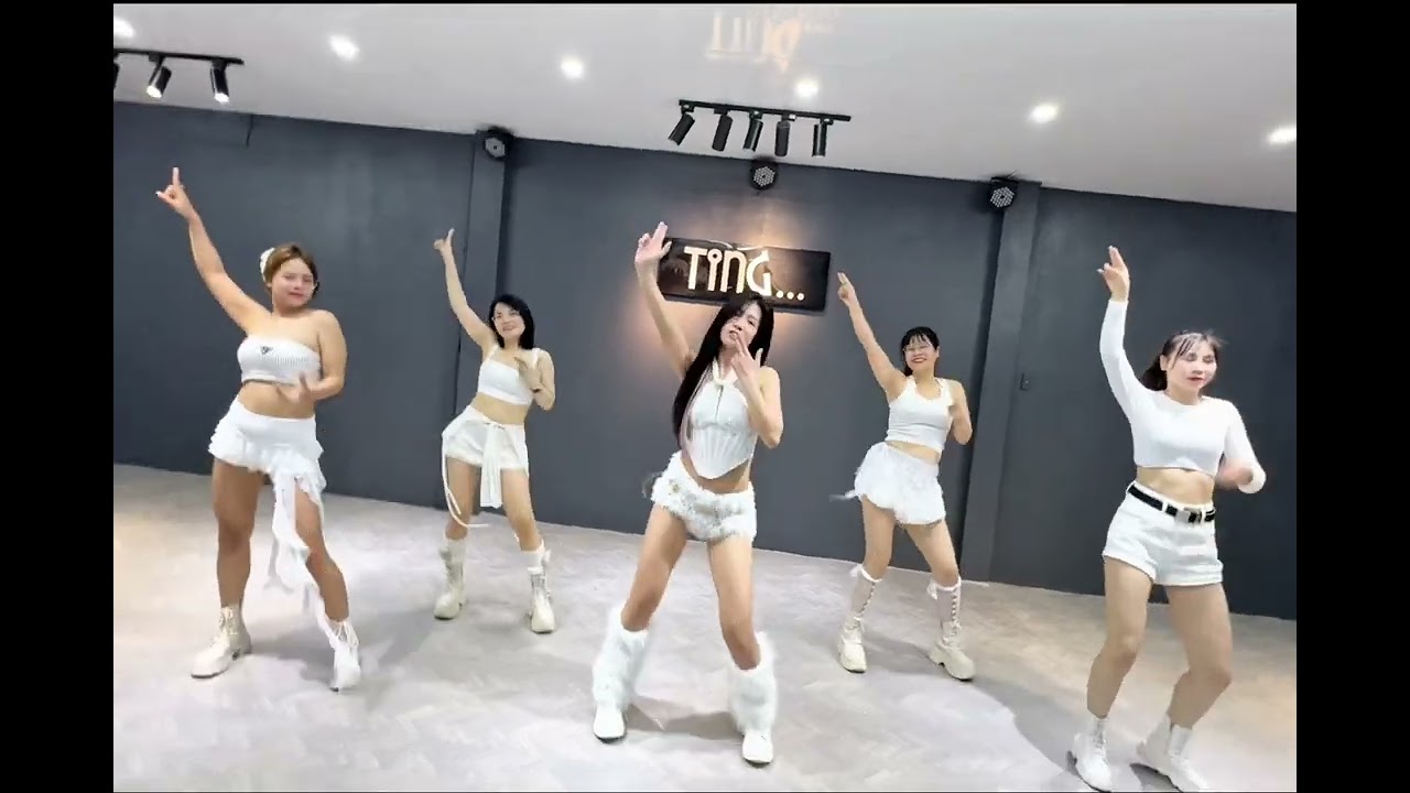 THIỆP HỒNG SAI TÊN / Choreo: Ting Tuyến Nguyễn / Zumba Dance Fitness