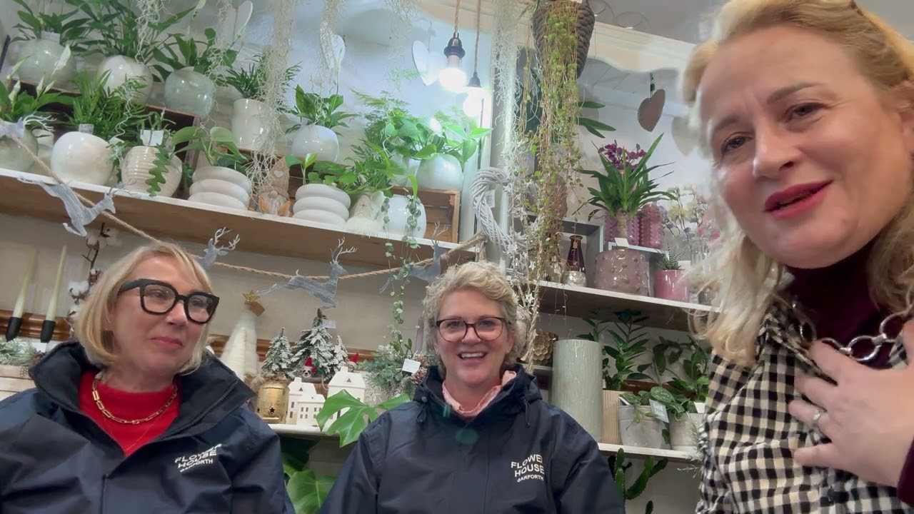 Wednesday Vlog in Garforth with The Flower House - 19th November 2025
