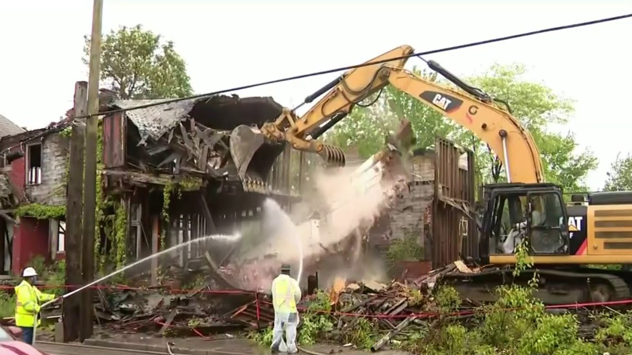 Detroit demolishes block of blighted buildings on city's east side