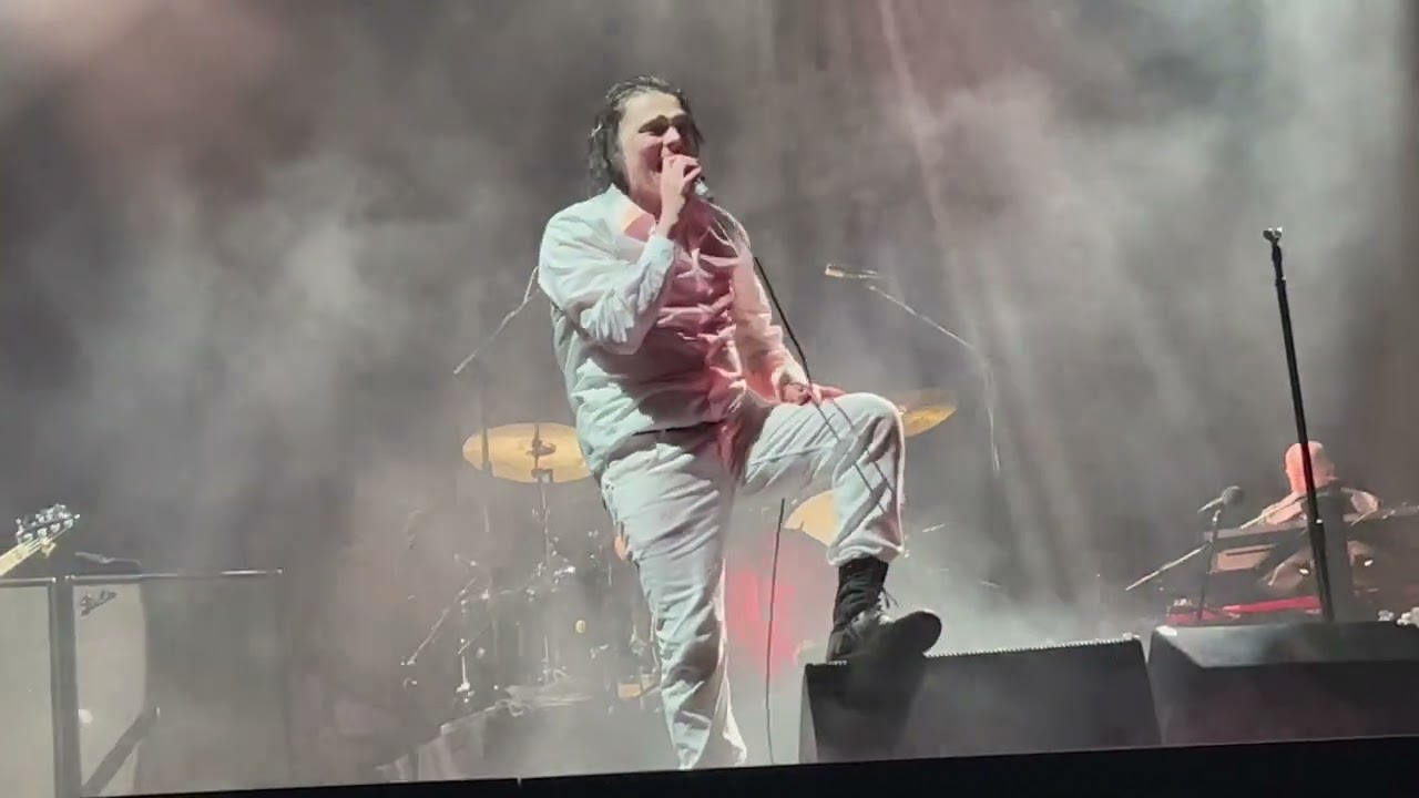 My Chemical Romance: Famous Last Words [Live 4K] (Milton Keynes, England - May 19, 2022)