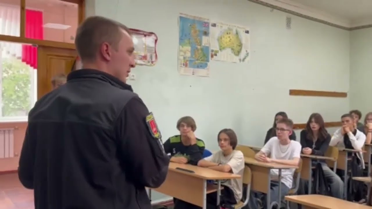 Тренінг зі скулшутінгу в Одеському ліцеї №38
