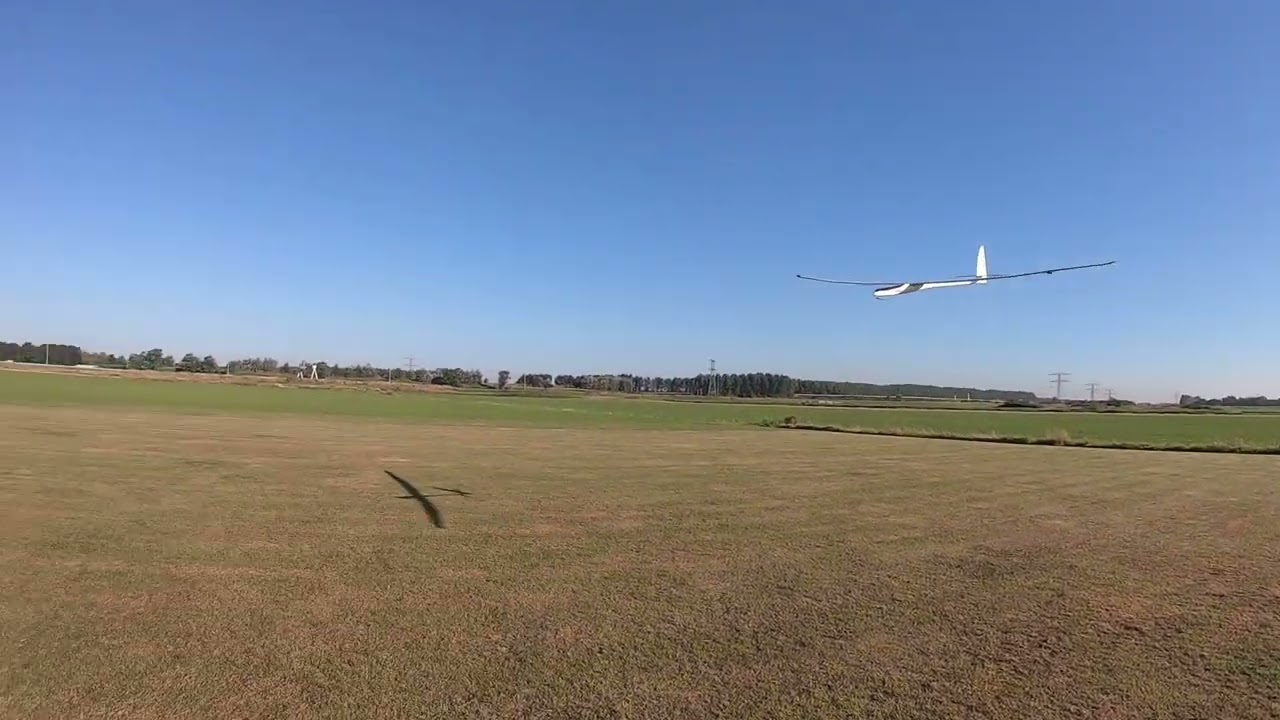 Valenta Thermik XXXL low flying and gliding