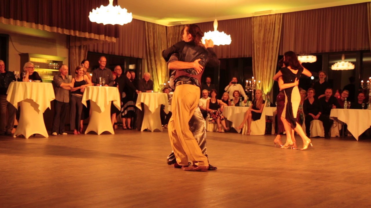 Tango Comedy 