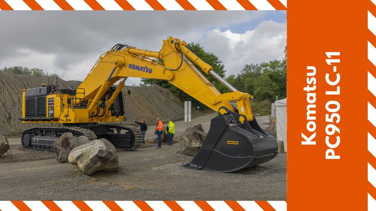 Huge Komatsu PC950 LC-11 digging air at a show - Midweek Moments