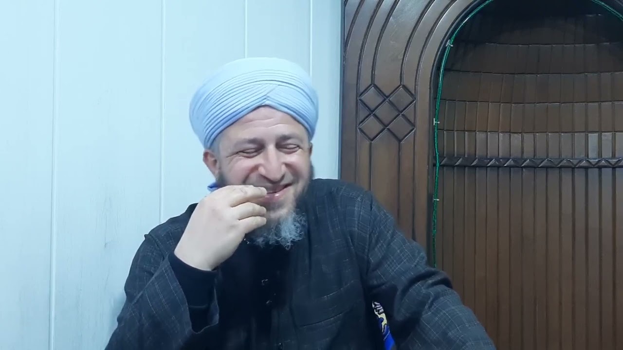 سُئِل علي رضي الله عنه : ما مِلاك الدين؟ قال : الورع ، قيل : فما هلاك الدين ؟ قال : الطمع