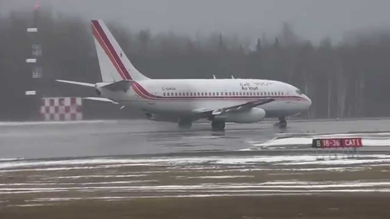 Air Inuit | Boeing 737-200 take-off | C-GAIG | Val-d'Or (CYVO)