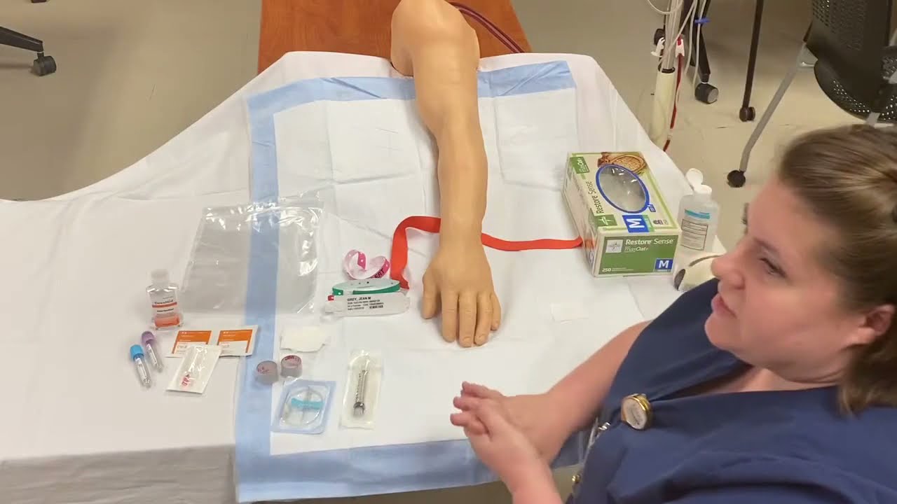Phlebotomy: Butterfly with syringe