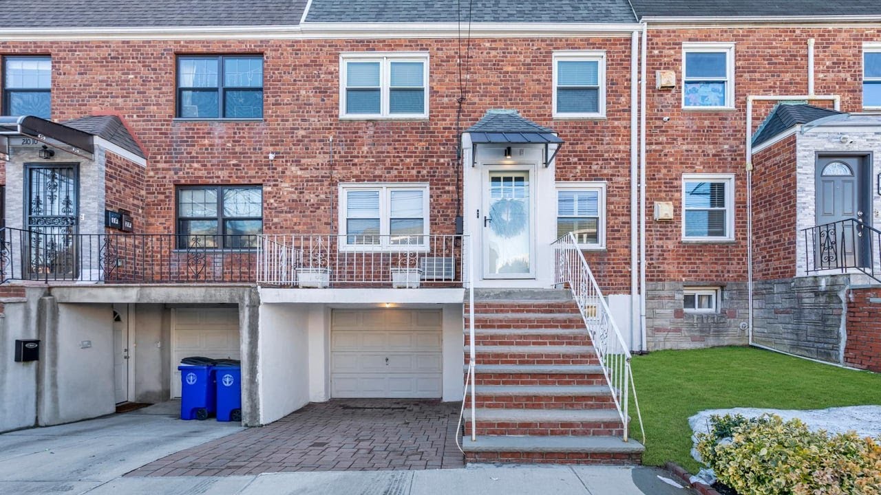 210-08 41st Ave, Bayside, NY