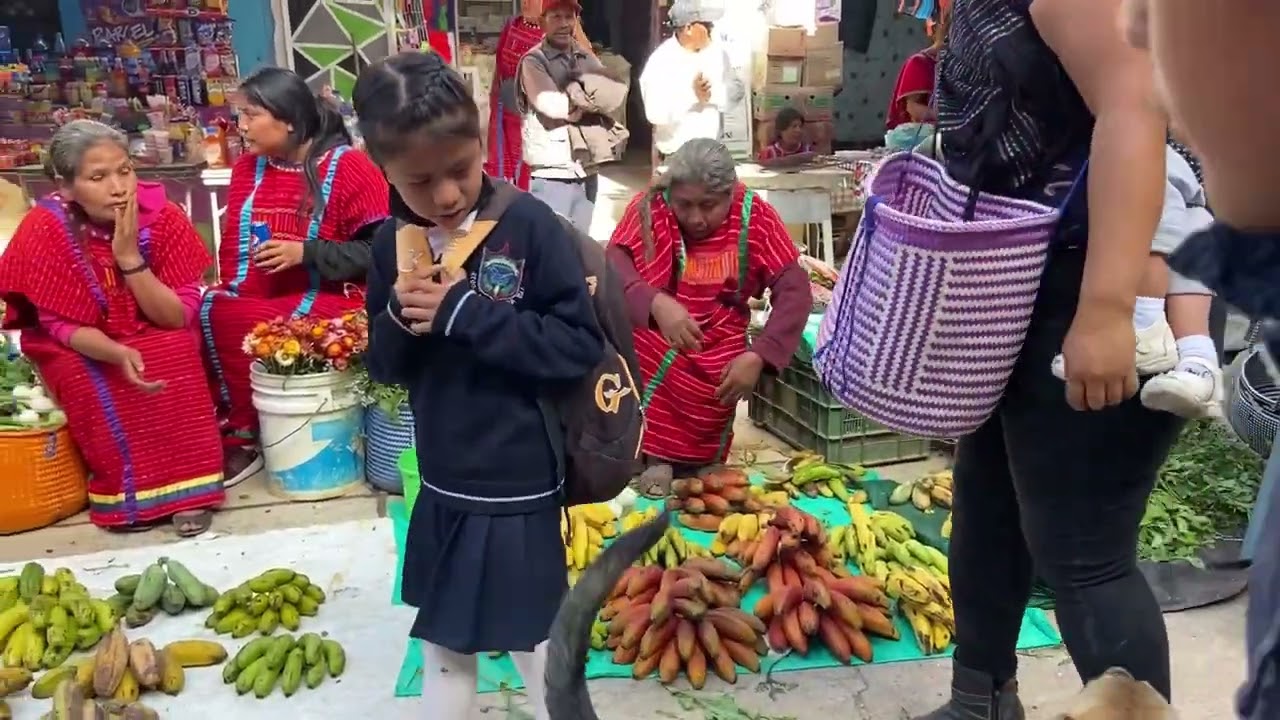 UN VIERNES DE PLAZA, SANTIAGO JUXTLAHUACA