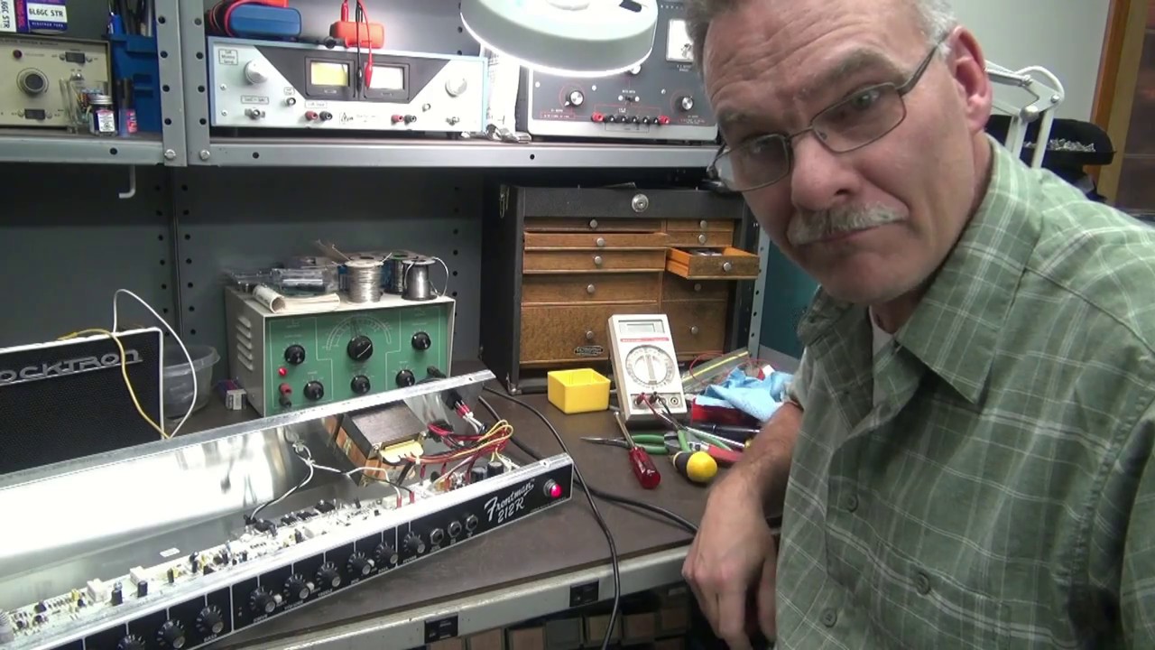How to repair Dead Fender 212R Combo guitar amp solder connections