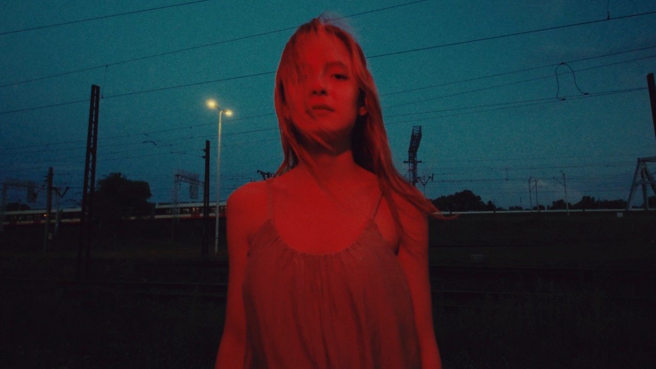 Iga Jaworska - Tamte szare oczy (Official Video)