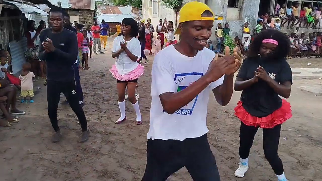 Preparativos para o carnaval do povo 🙌 Quelimane 2025