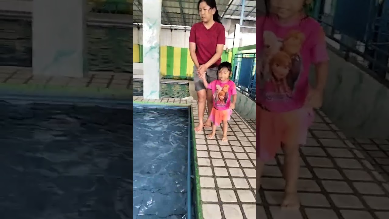 Kolam renang tersembunyi di Legok