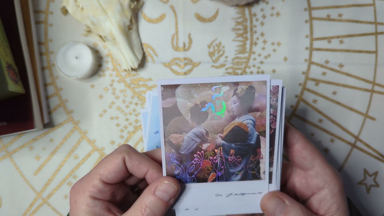 #walkthrough of the beautiful upcoming Wild lands tarot by Leah Shoman. #massmarket