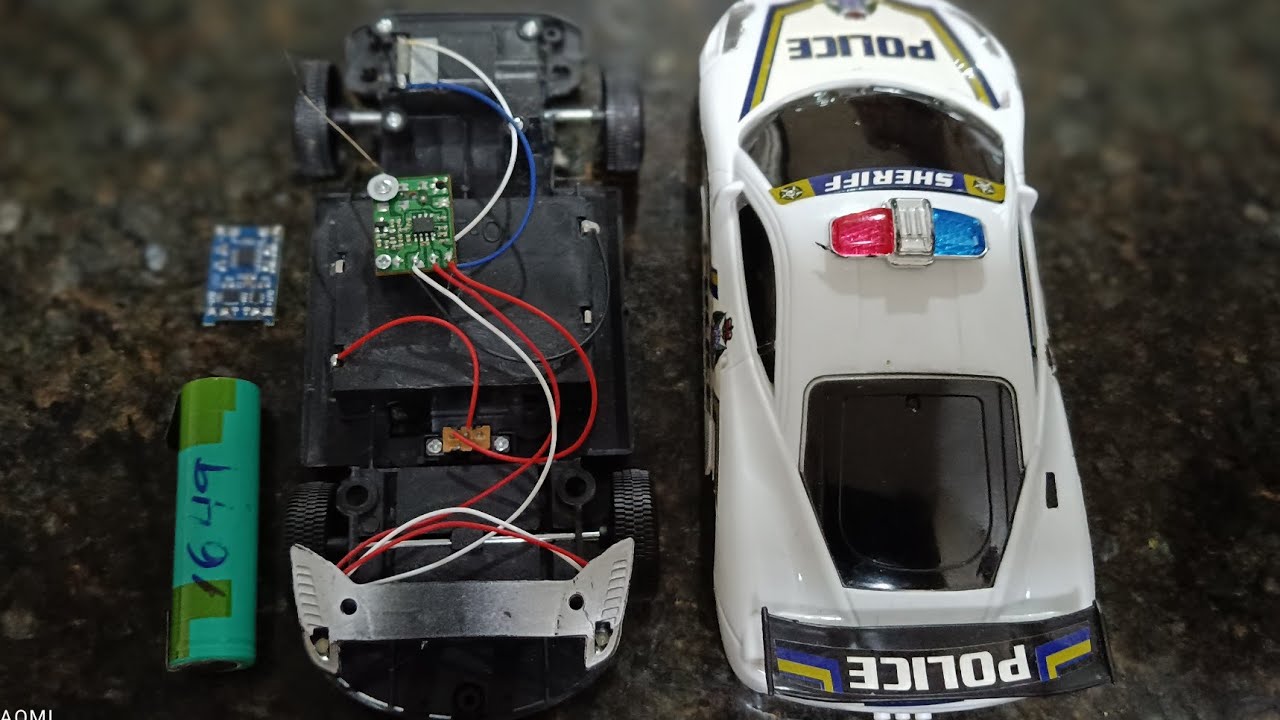 Adaptando bateria de litio recarregável no carrinho de controle remoto.