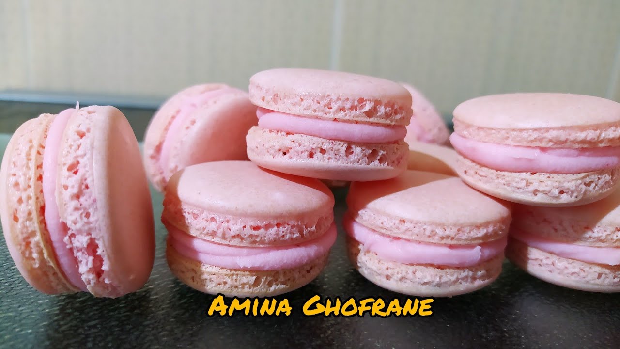 ماكارون إقتصادي بدون بودرة اللوز في فرن الغاز بدون مروحة/Macarons