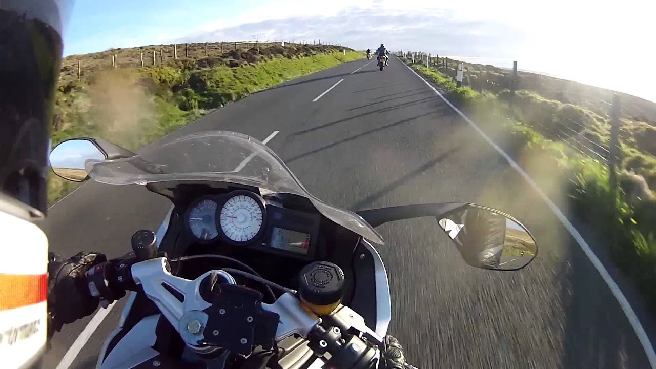 IOM TT 2013 BMW K1300s First Ride over the mountain