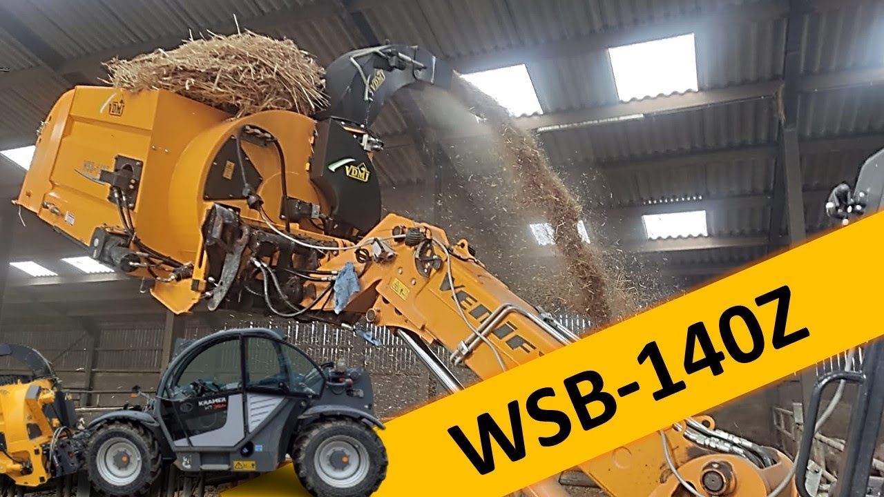 Mini straw blower on a telescopic handler, sur un telescopique, aan een verreiker - VDMJ Machinery
