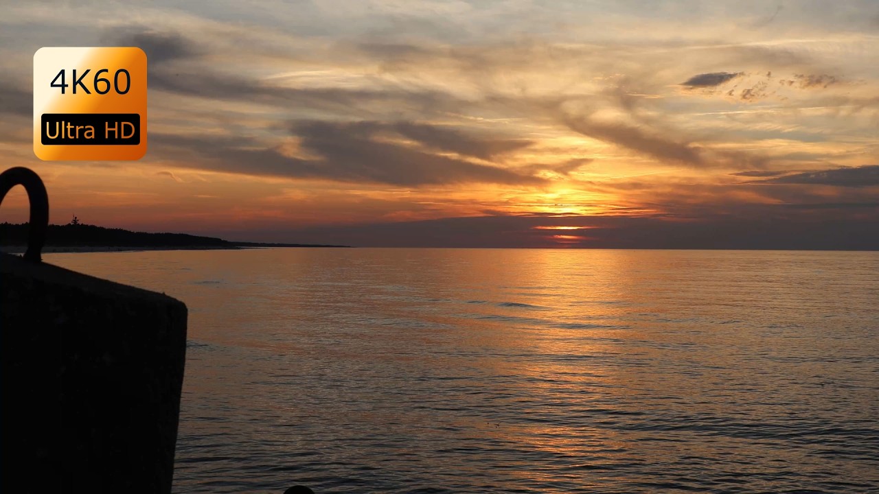 5 Hours of Calming Waves and Sunset Sky in 4K60
