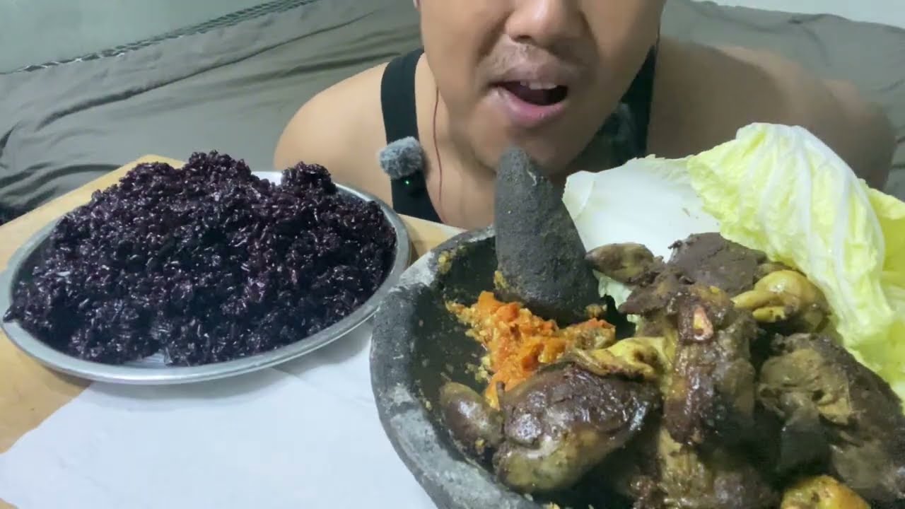 ASMR MUKBANG | NASI HITAM SAMBAL HATI AYAM