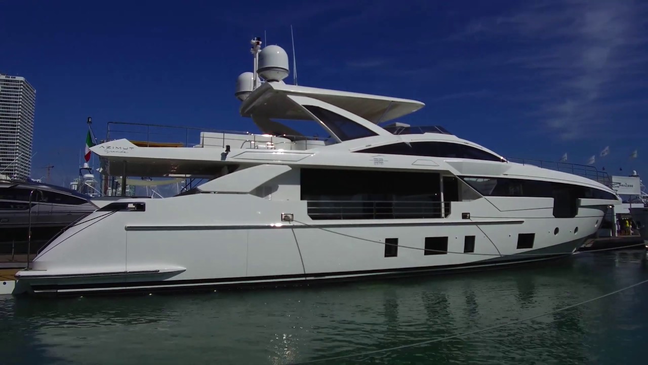 #Azimut 32 METRI no #Miamiyachtshow - Boat Shopping