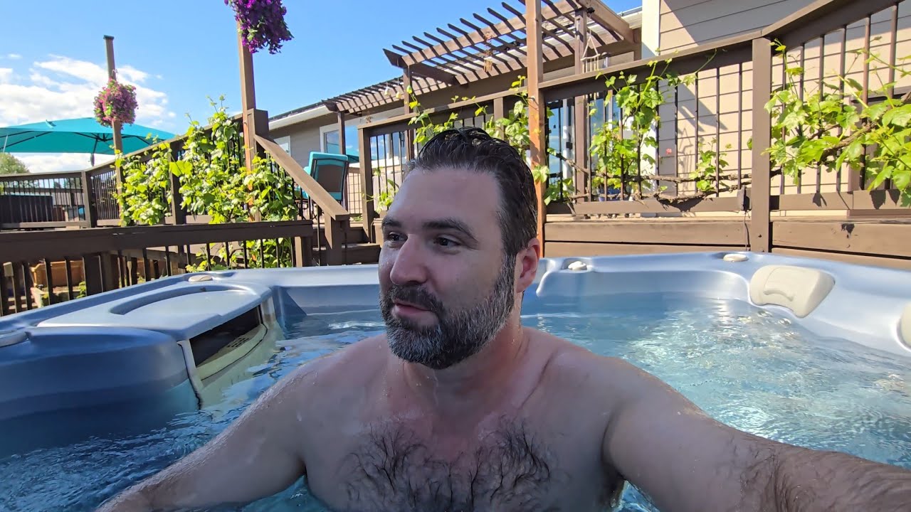 VLOG #532 - Domingo de Sol em Casa com Amigos