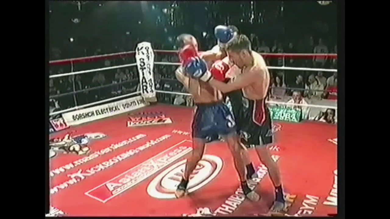 Damien Trainor vs Jonathan Muyal: 2004